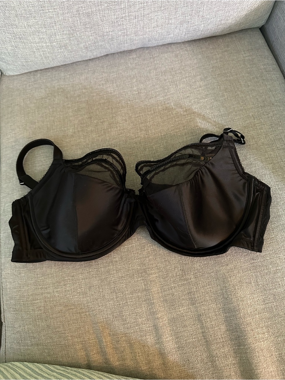 Cacique Black Lace-Trim Sequin Underwire Bra